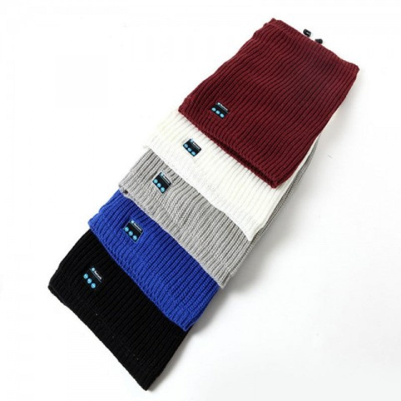 Knit Pullover Wireless Bluetooth Scarf