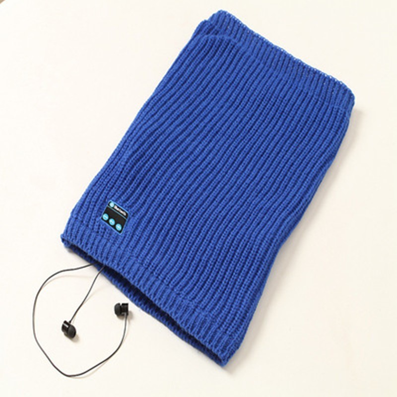 Knit Pullover Wireless Bluetooth Scarf